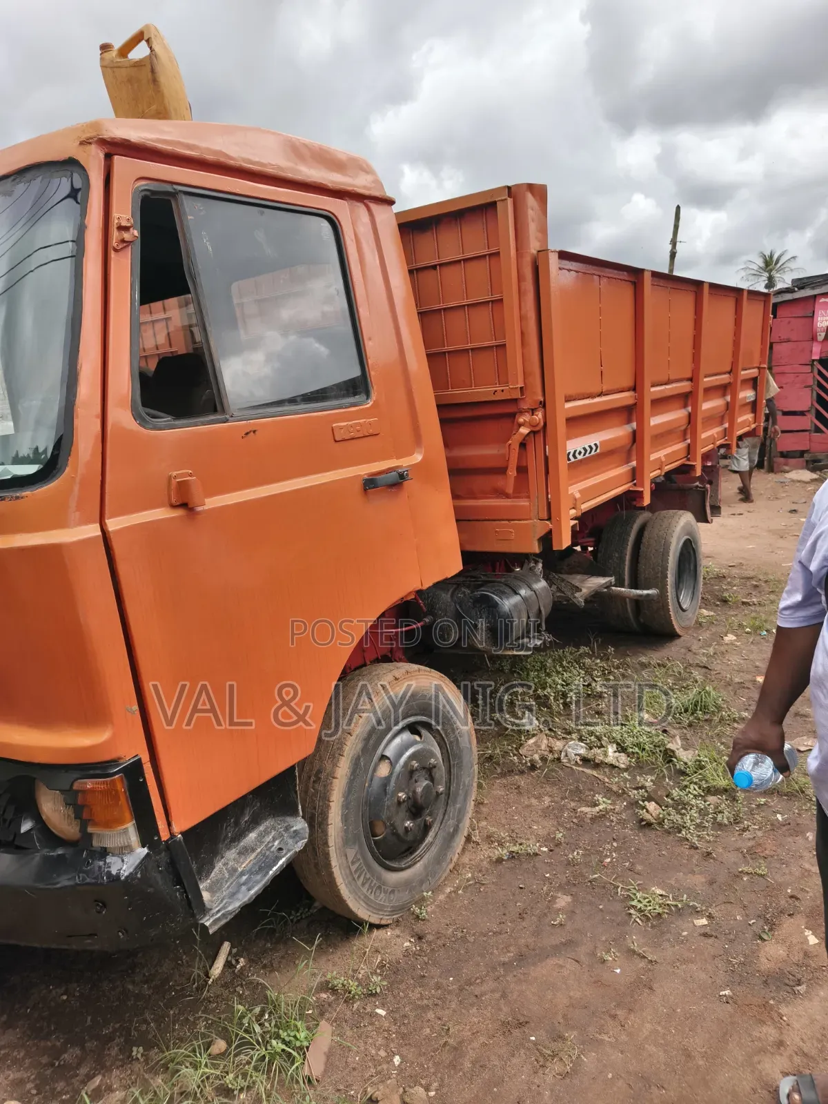 Fiat - Iveco Tipping Truck 6 Tyres - Nigerian Use