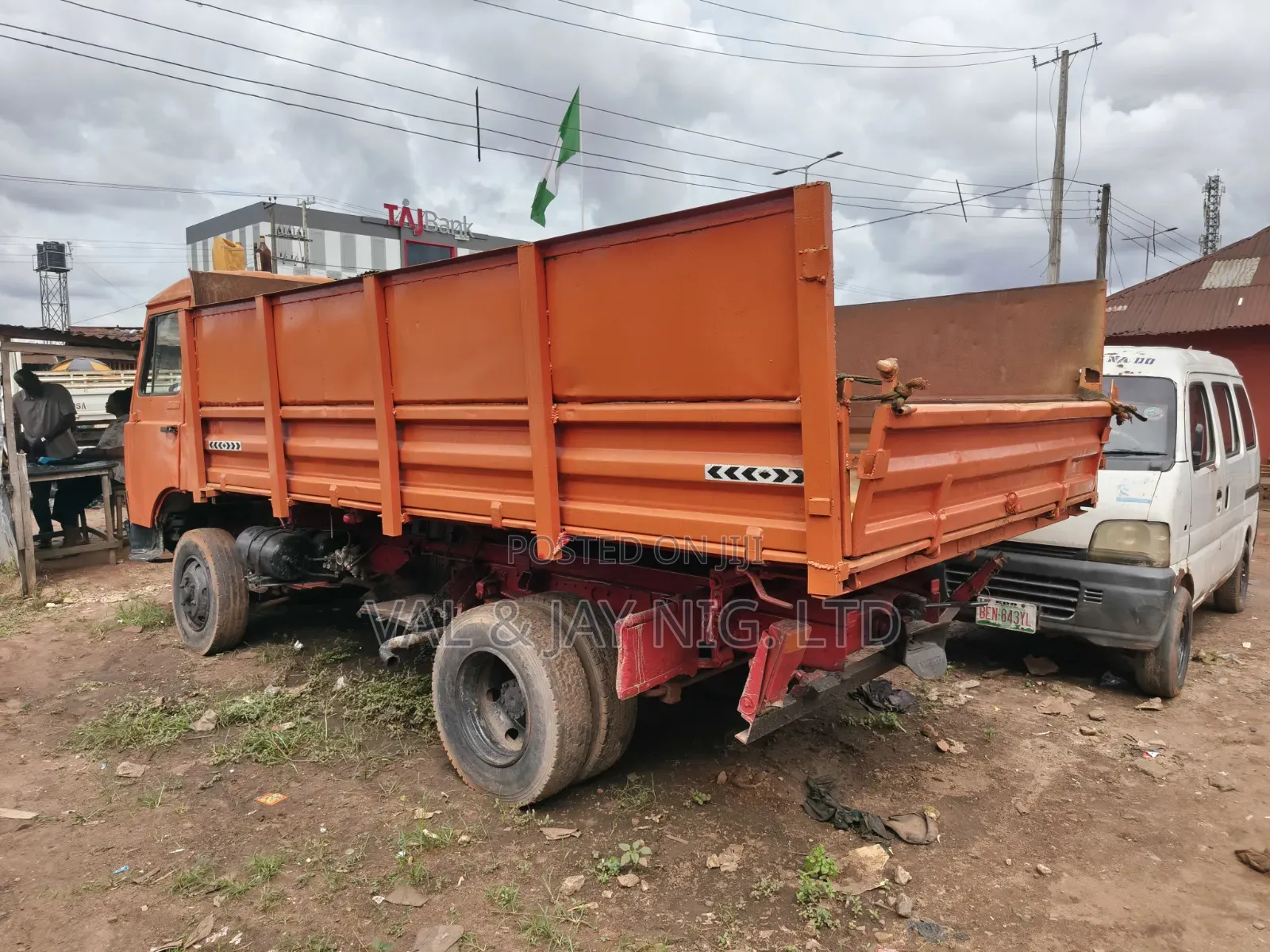 Fiat - Iveco Tipping Truck 6 Tyres - Nigerian Use