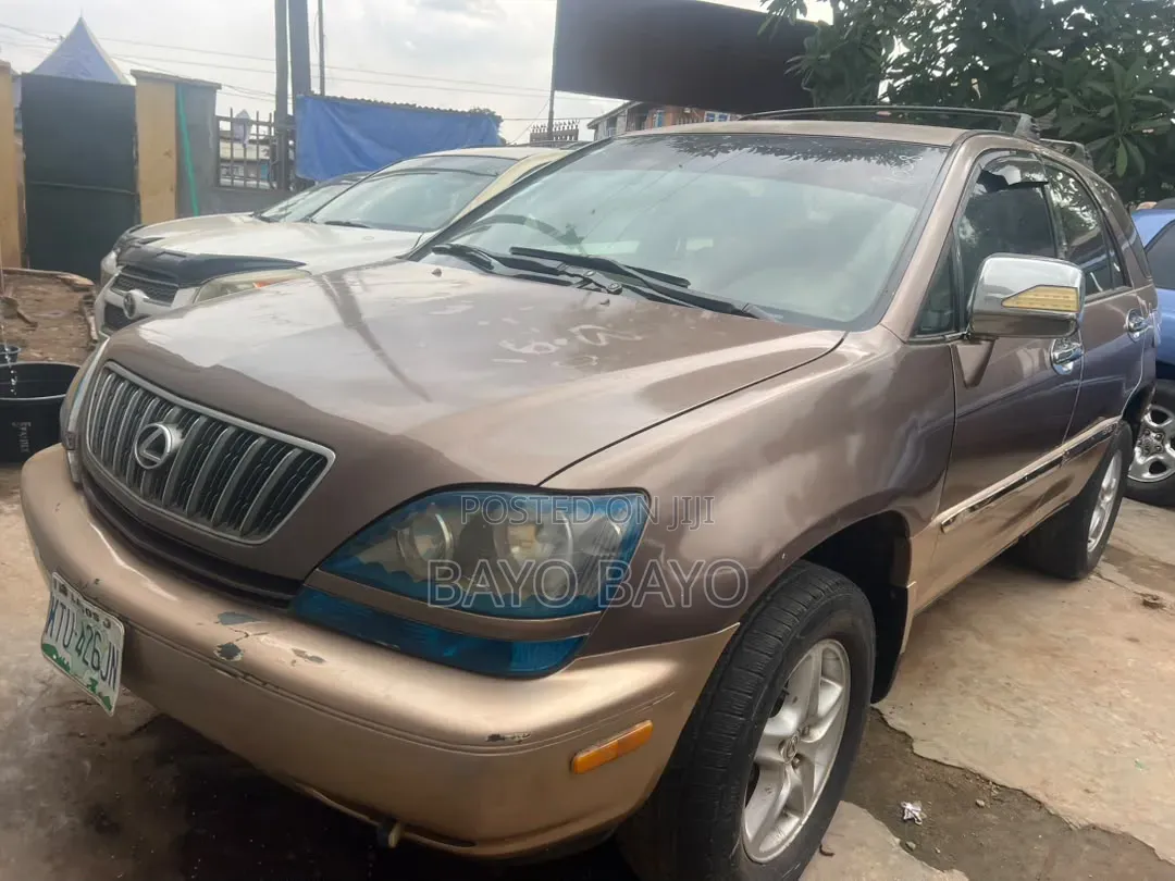 Lexus RX 300 2001 White