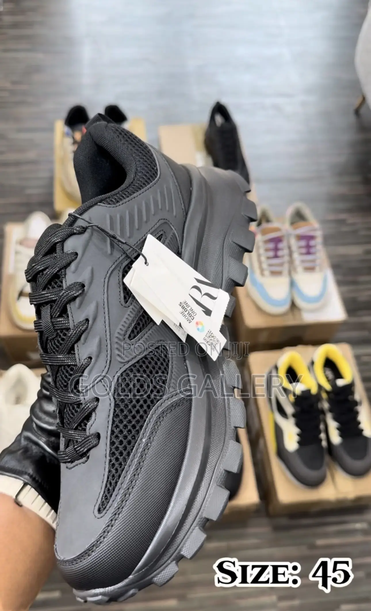 Multipiece Running Sneakers (USA)