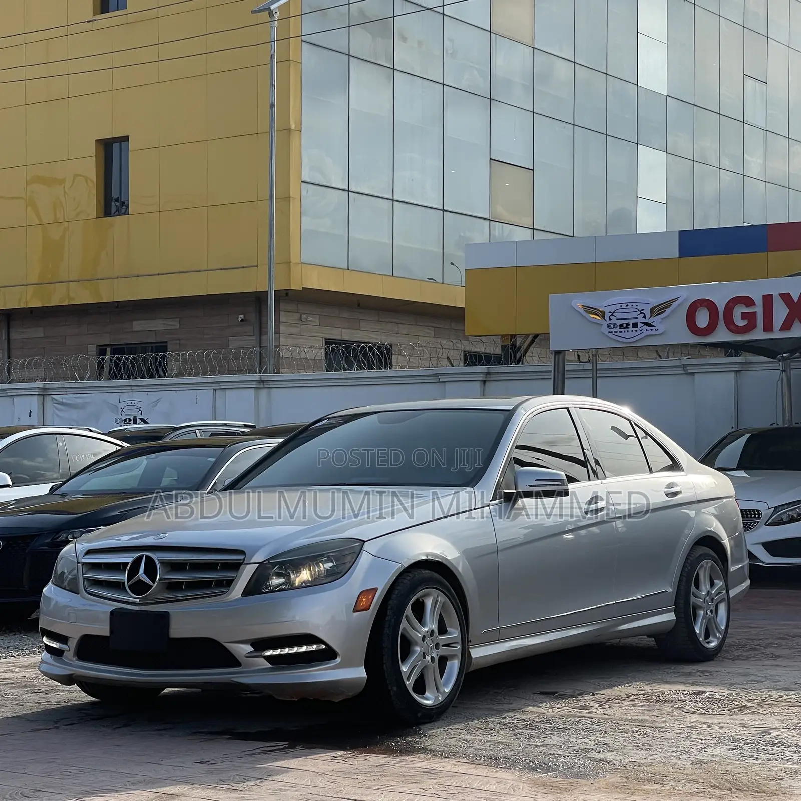 Mercedes-Benz C300 2011 Silver