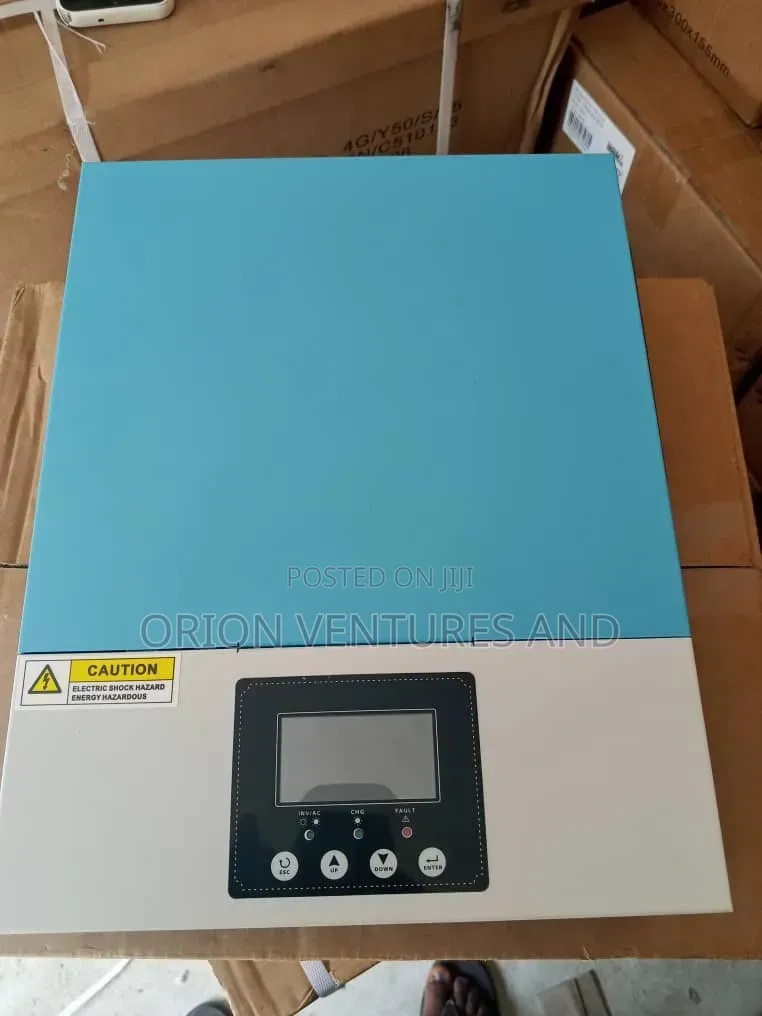 3.2kva 24V Hybrid Inverter + Extra 4 DC 12V 3amp Outputs