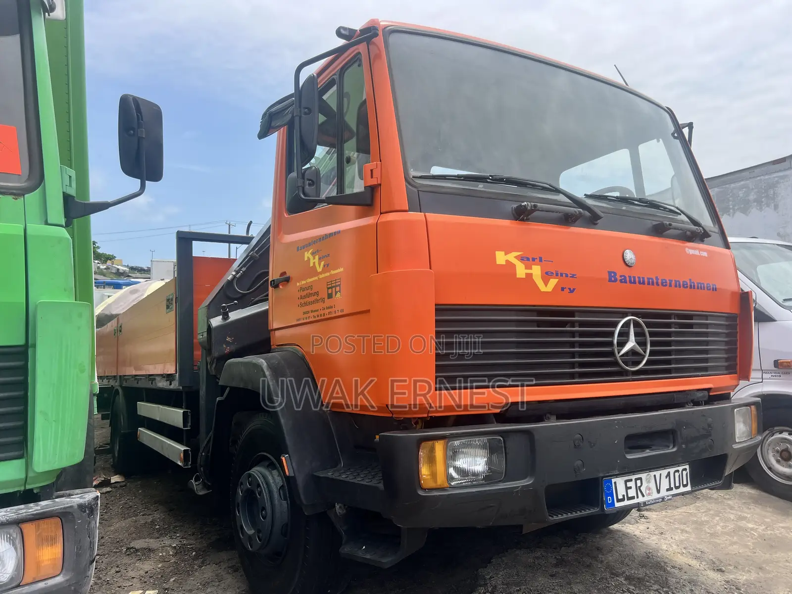 818 Benz Truck