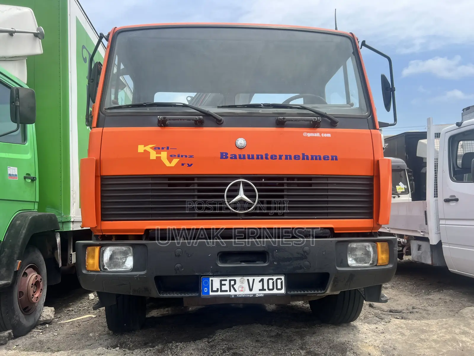 818 Benz Truck
