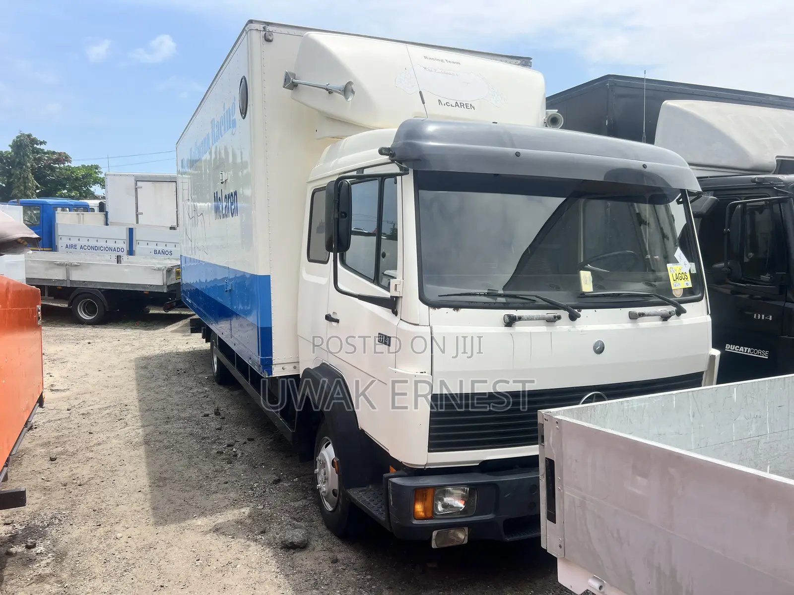 814 Benz Truck