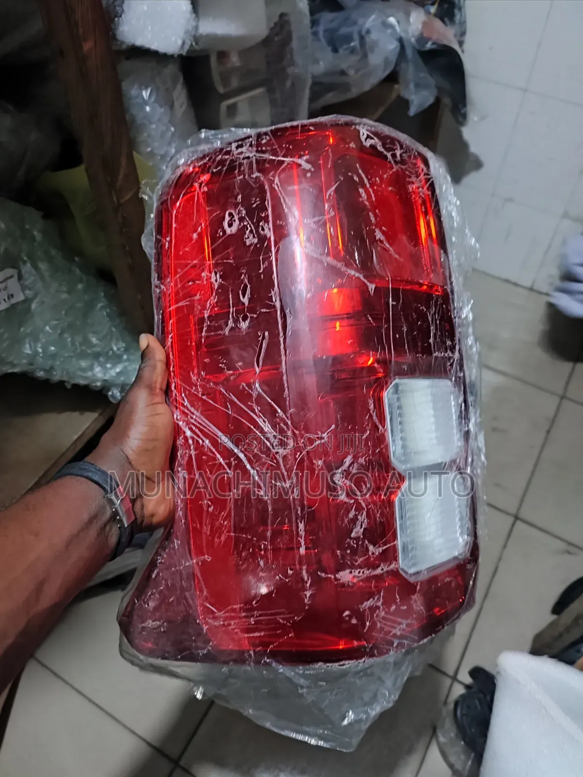 Set Rear Light Mitsubishi L200 2024 Model