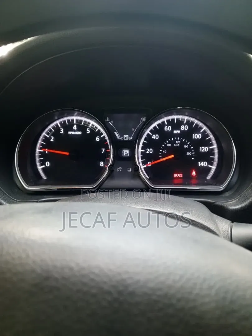 Nissan Versa 1.6 S 2018 Gray