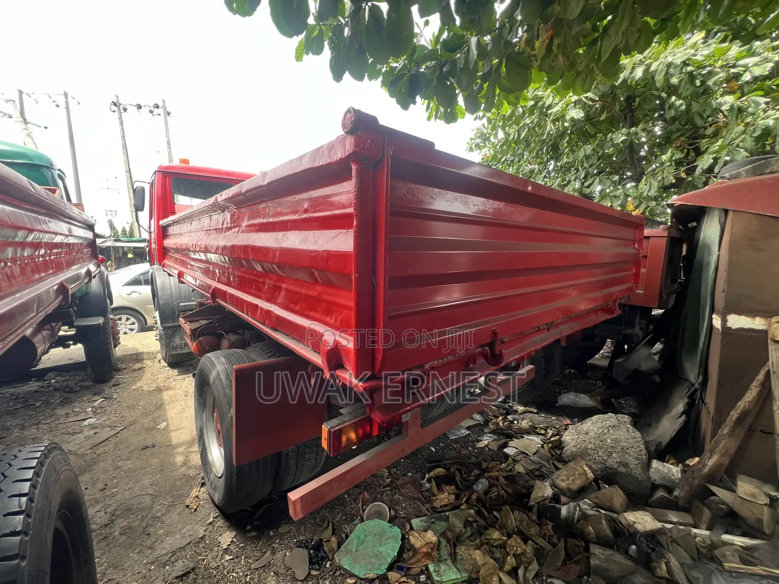 Tipper Truck