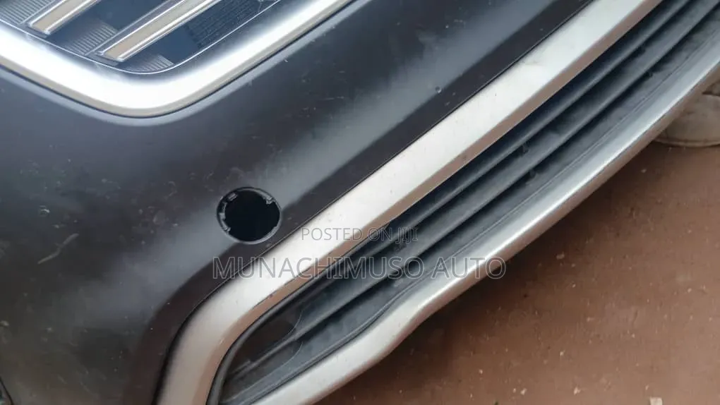 Complete Front Bumper Hyundai Grand Santa Fe 2018 Model