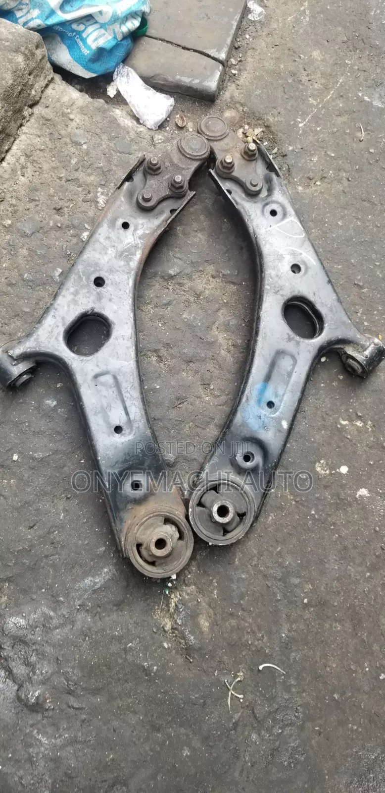 Front Low Am Hyundai Ix35 Hyundai Tucson 2012