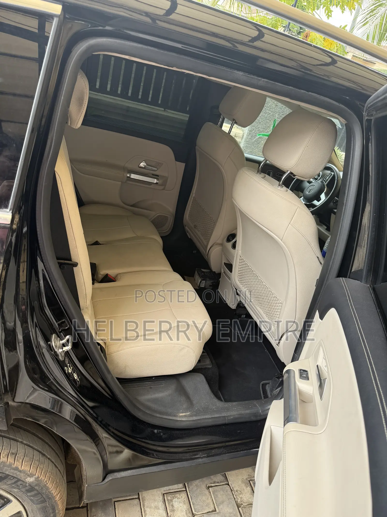 Mercedes-Benz GLB-Class GLB 250 4MATIC 2023 Black