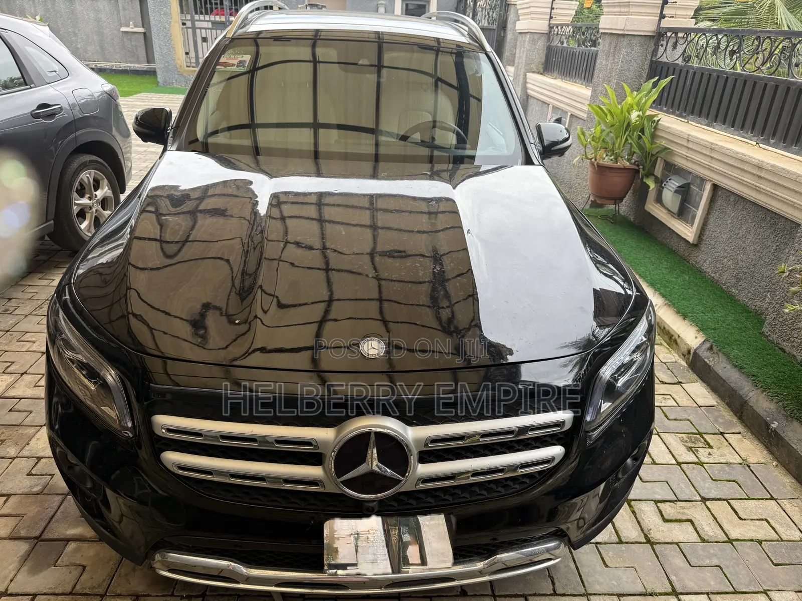 Mercedes-Benz GLB-Class GLB 250 4MATIC 2023 Black