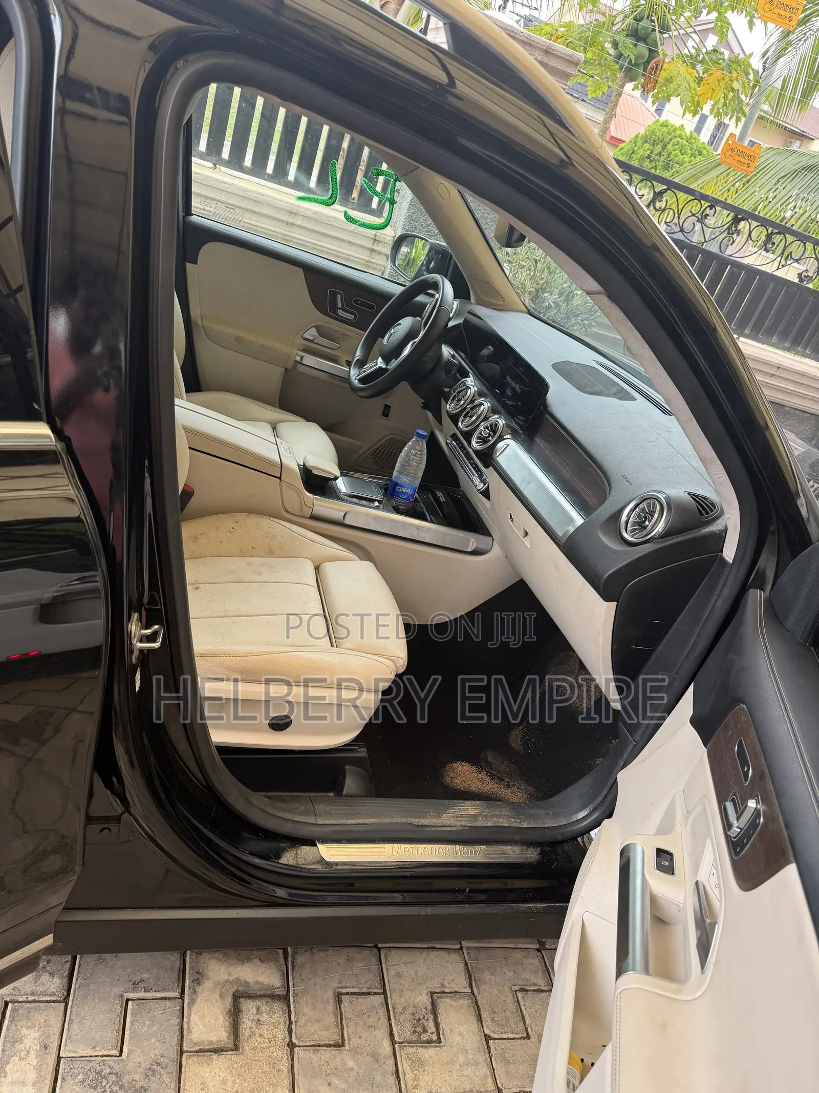 Mercedes-Benz GLB-Class GLB 250 4MATIC 2023 Black