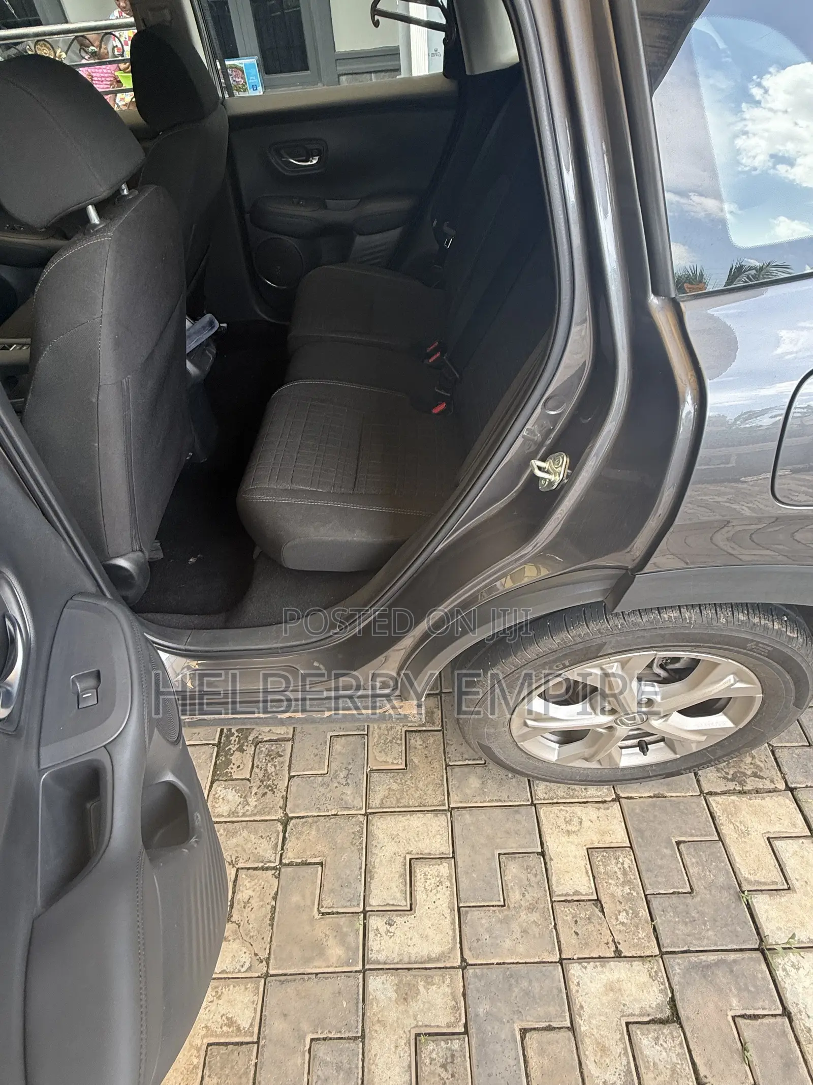 Honda HR-V LX AWD CVT 2025 Gray