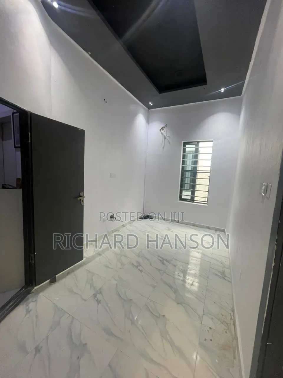 Mini Flat in Angle, Chevron for rent