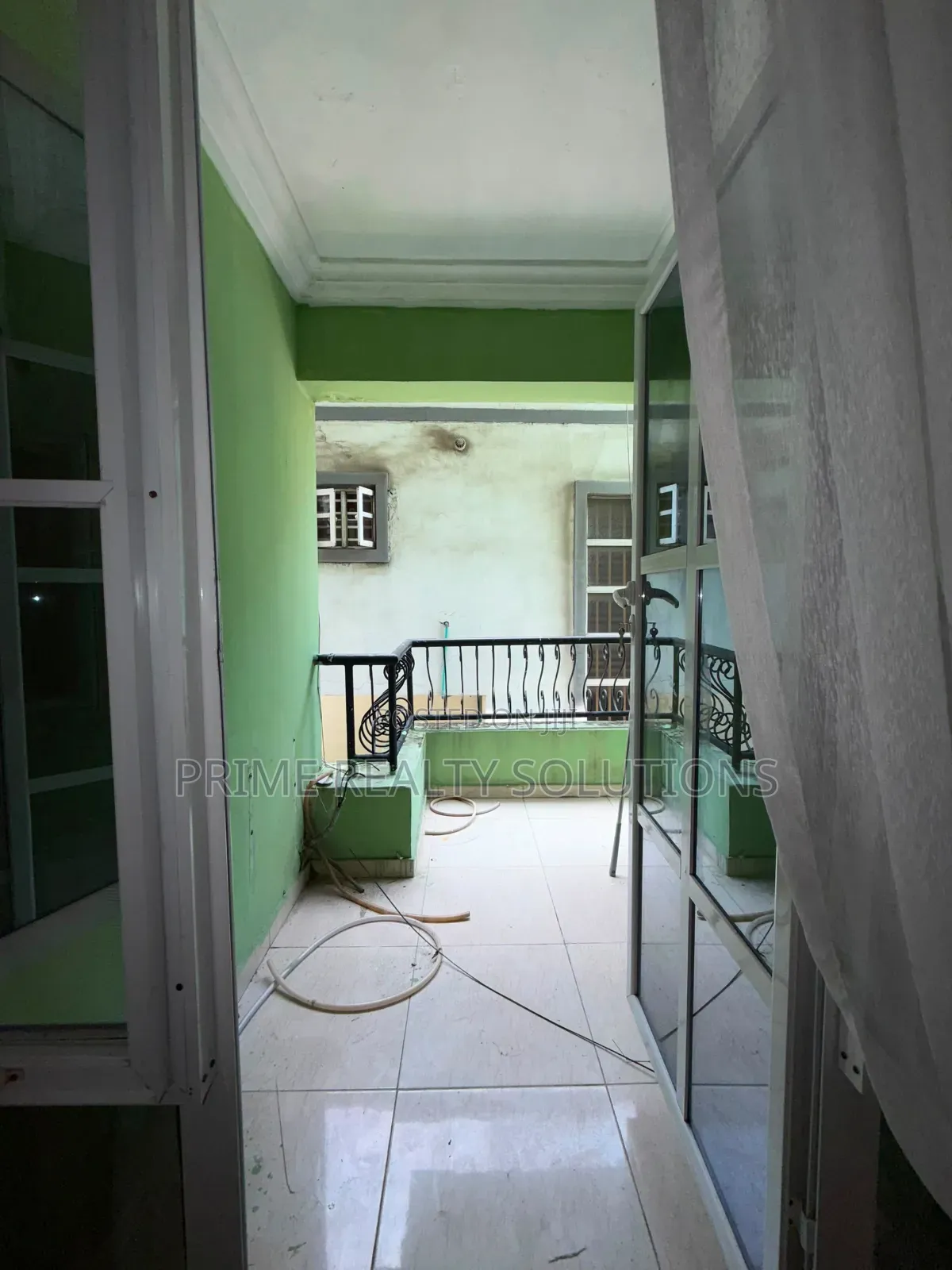 Furnished Mini Flat in Lekki Phase 1 for rent