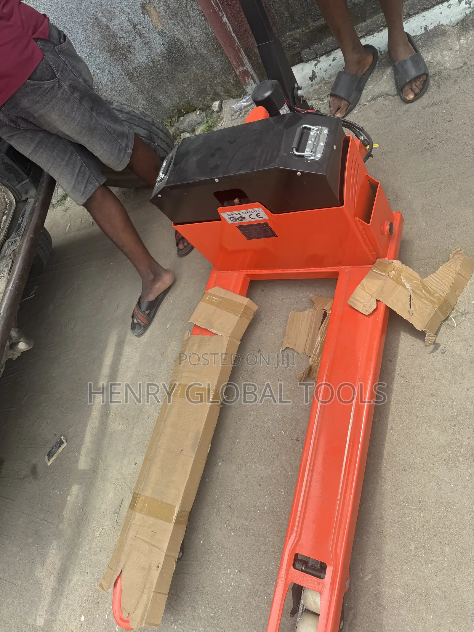 3000KG Heavy Duty Pallet Truck / Hand Pallet Jack