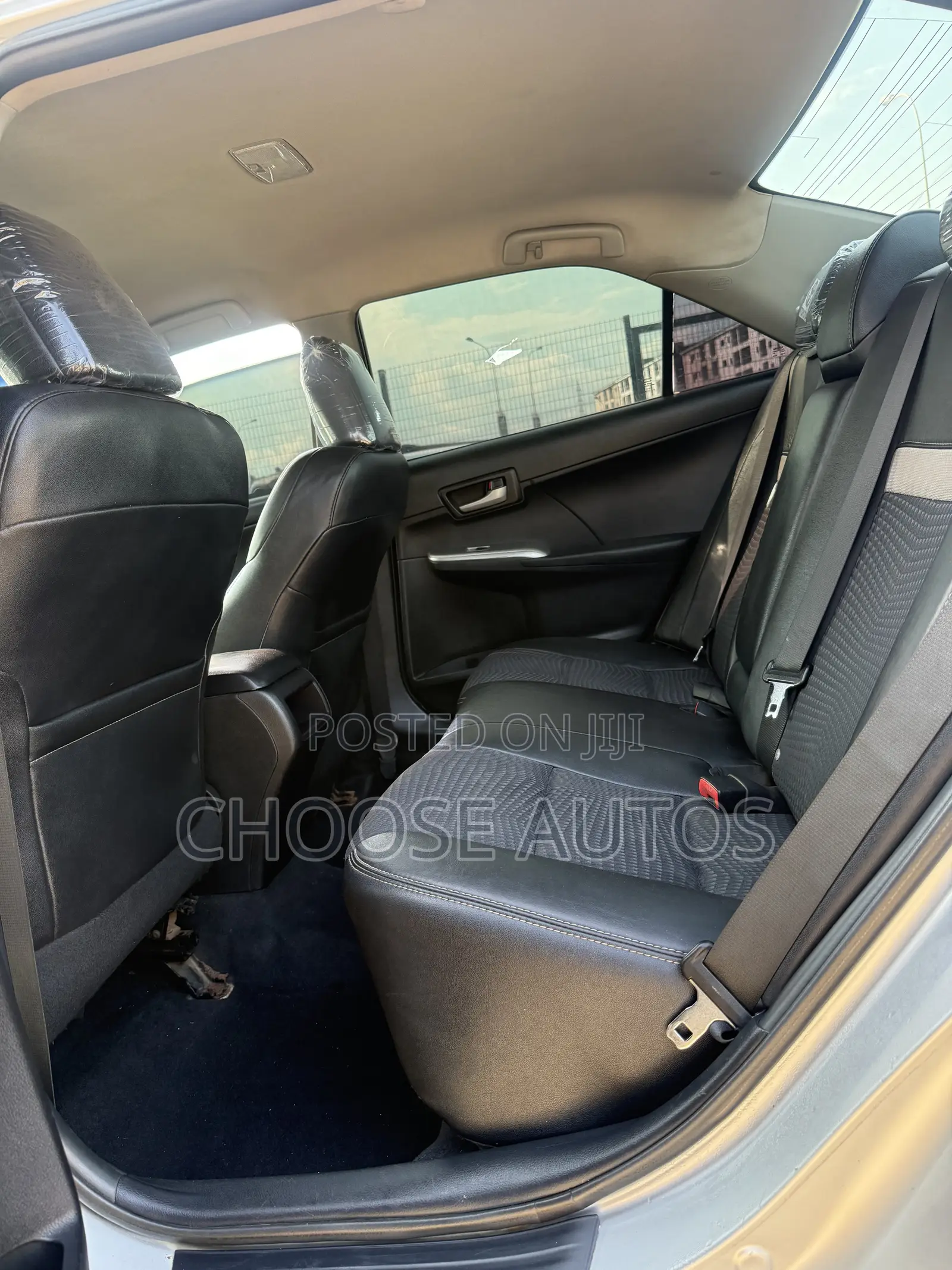 Toyota Camry SE Sport 4dr Sedan (2.5L 4cyl 6A) 2014 Silver
