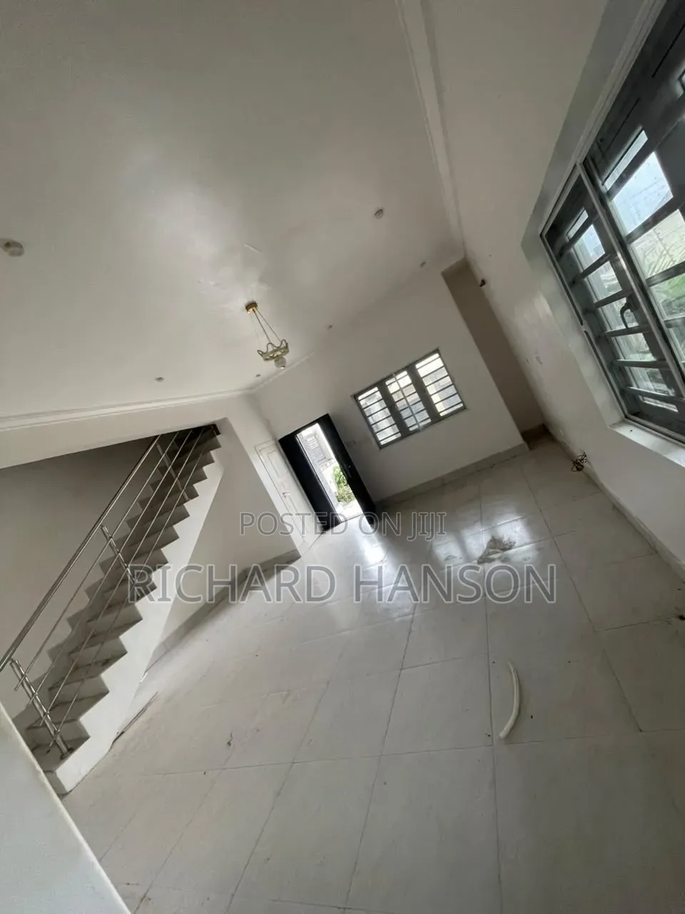 3bdrm Duplex in Cele Medu, Awoyaya for rent
