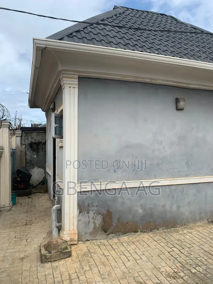 2bdrm Block of Flats in Off Isuti Road for sale