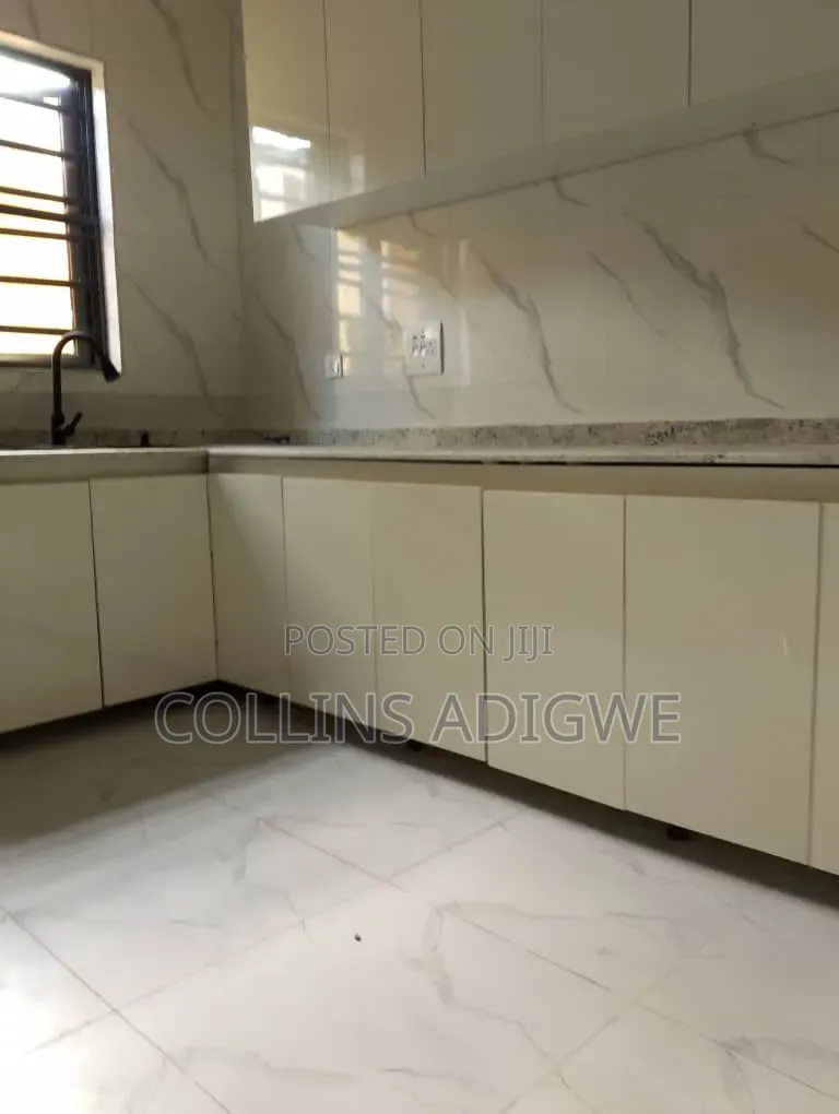 2bdrm Apartment in Olokonla Sangotedo for sale