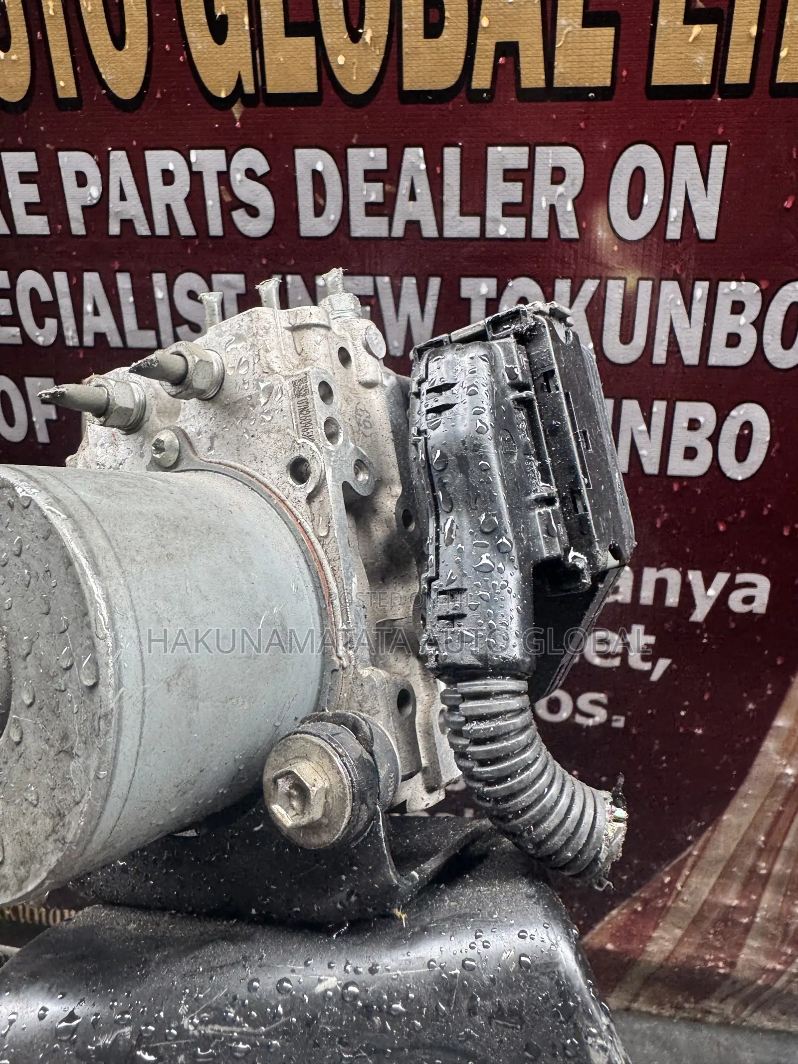 Toyota Highlander / Kluger 2013 ABS Module Pump – Genuine OEM