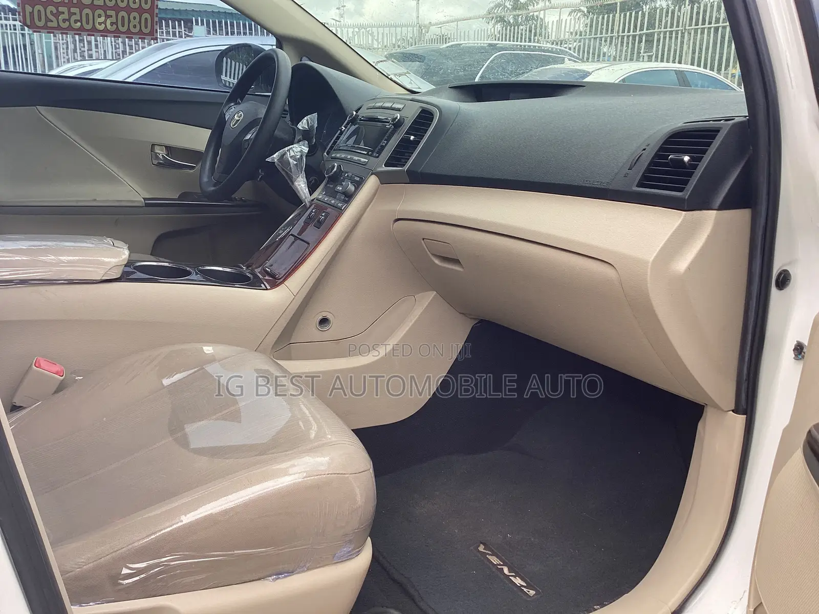 Toyota Venza 2011 White