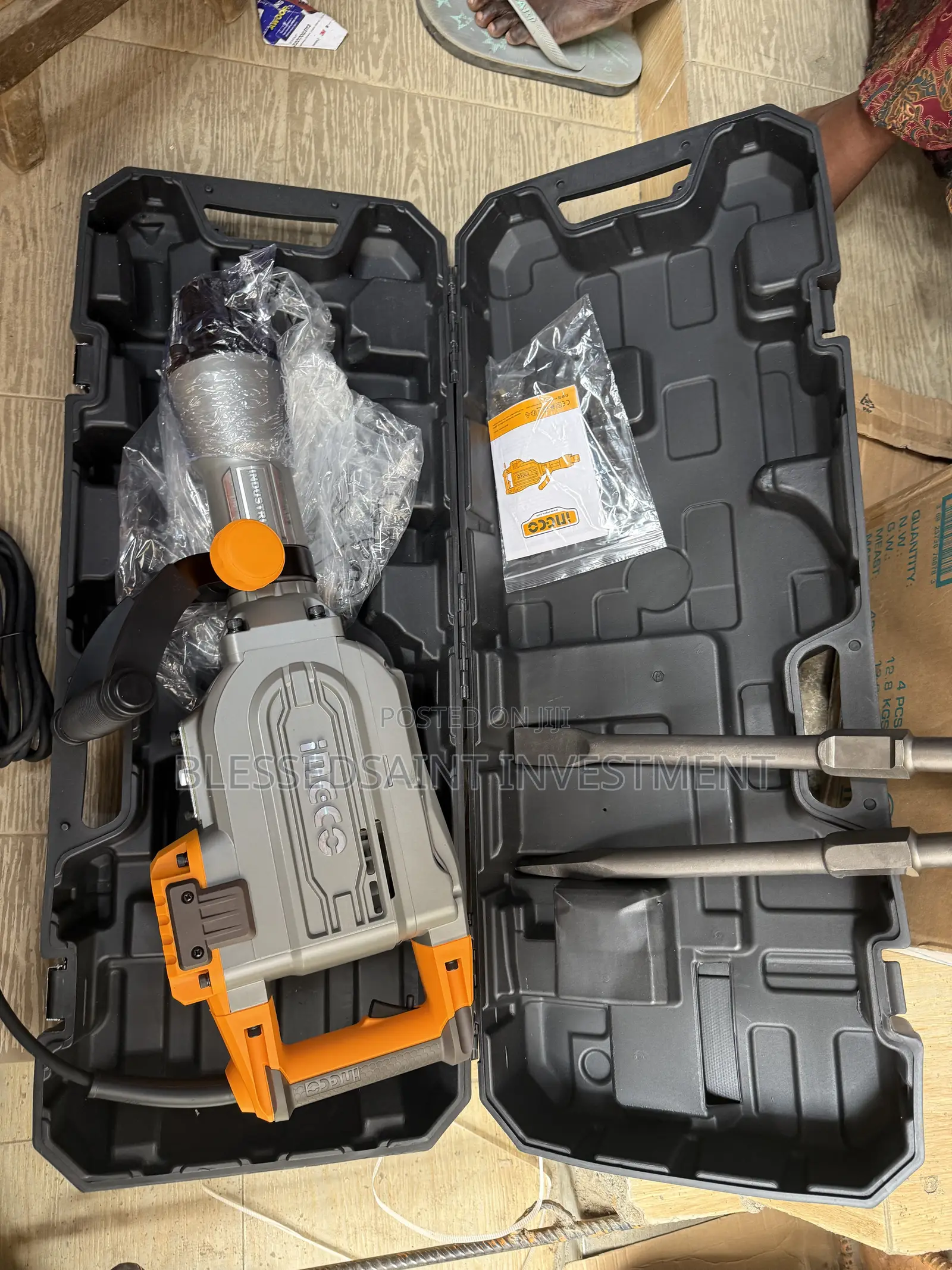 Ingco Demolition Breaker 1700W – Heavy Duty Electric Jack Hammer 16kg