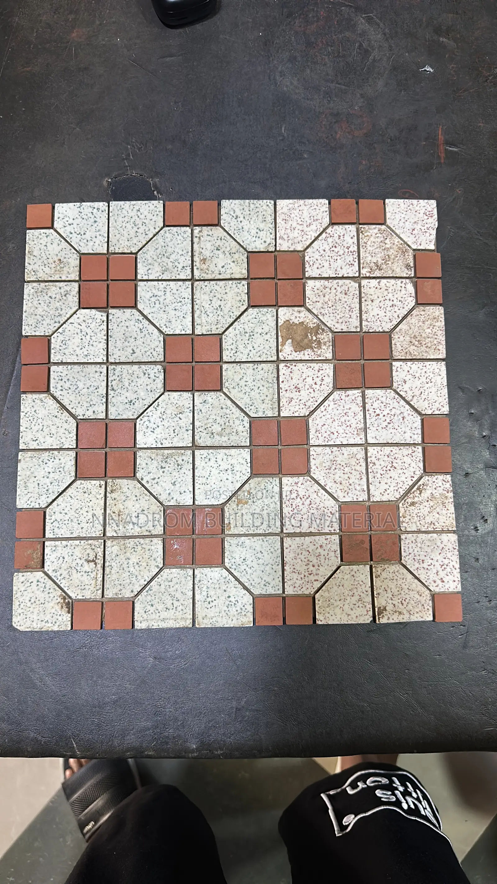 Mt26 Red Matte Mosaic