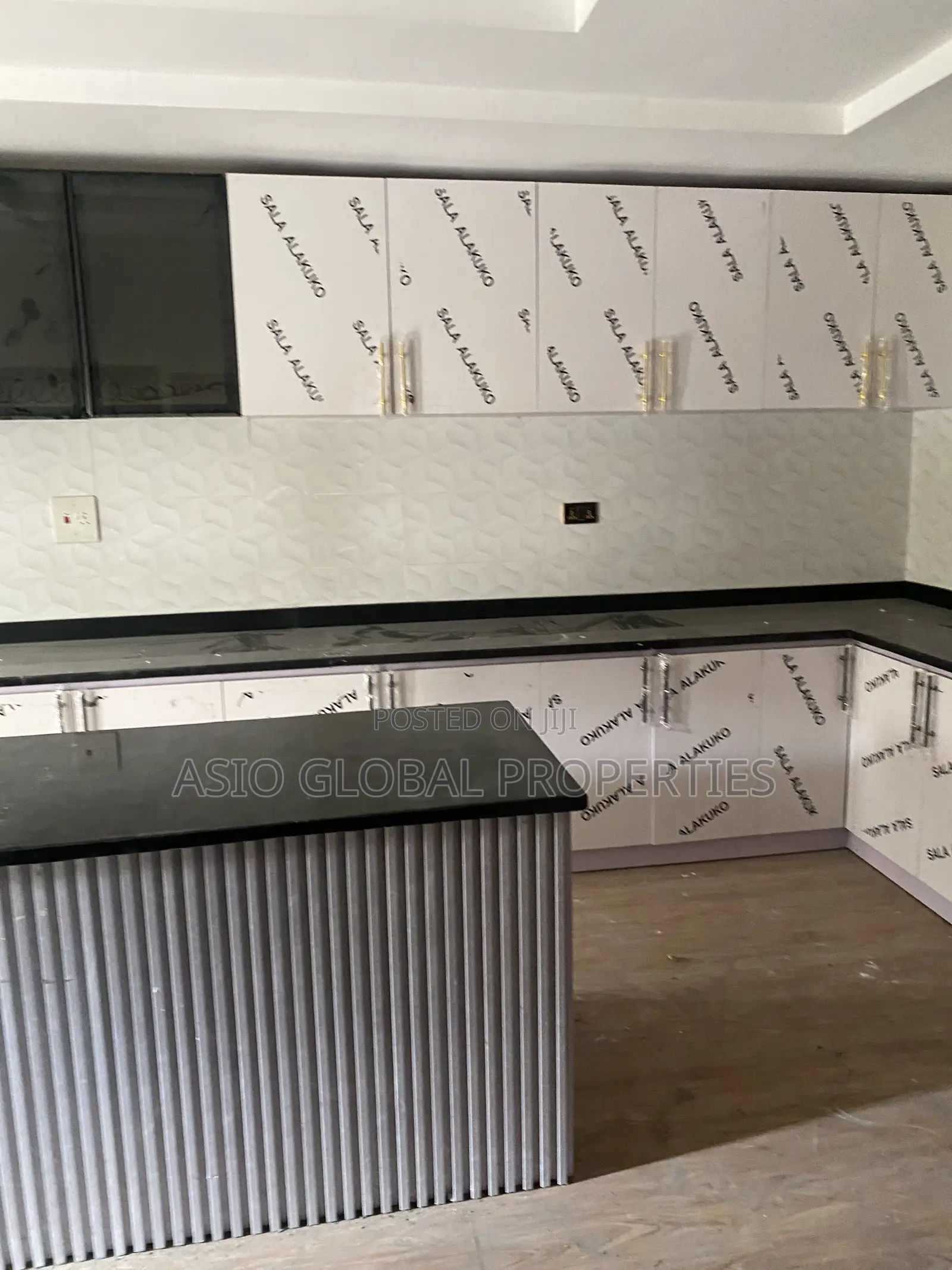 Furnished 5bdrm Duplex in Badore for rent