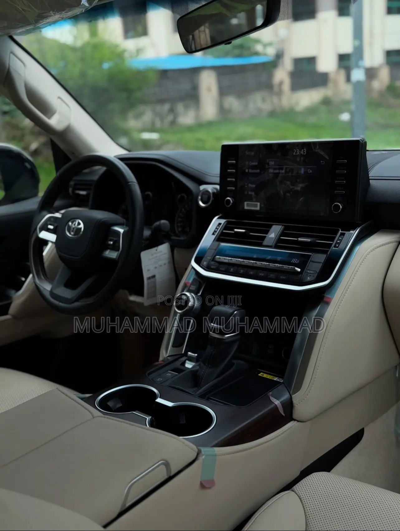 New Toyota Land Cruiser LC300 2025 Black