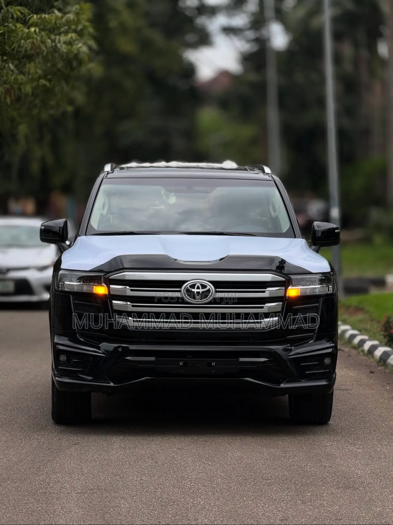 New Toyota Land Cruiser LC300 2025 Black