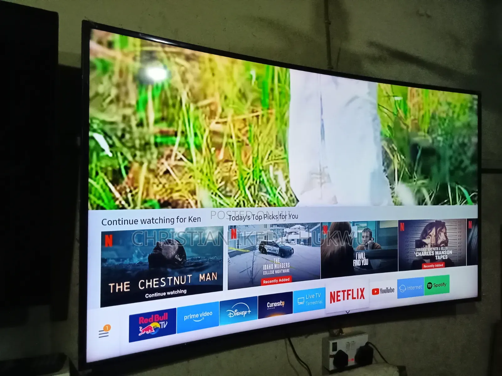 55 Inches Samsung Curved Screen TV