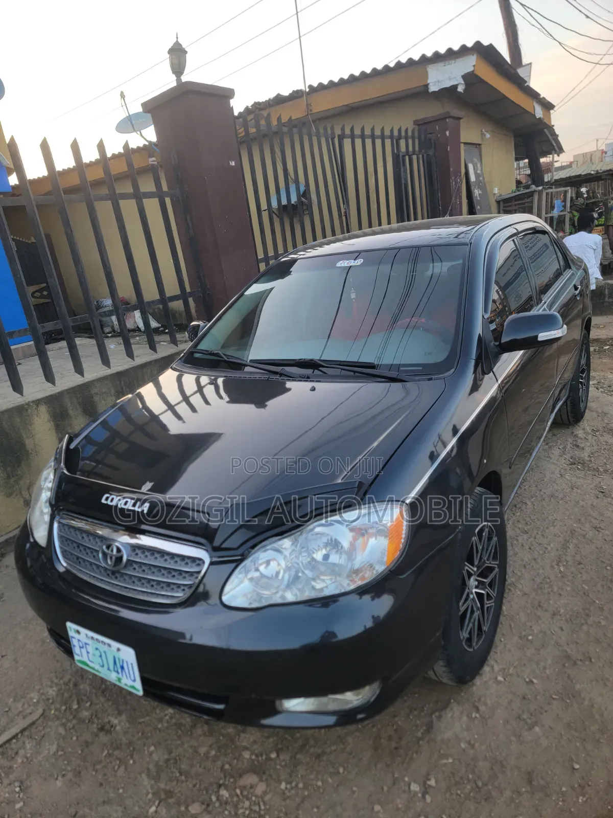 Toyota Corolla 2004 Black