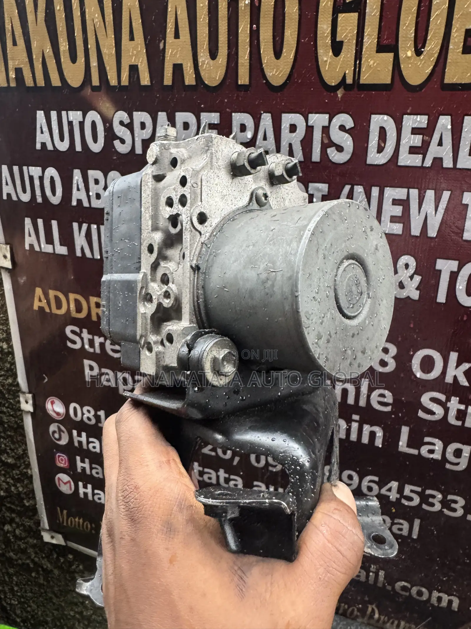 Lexus RX350 2016 ABS Module Pump – Genuine OEM
