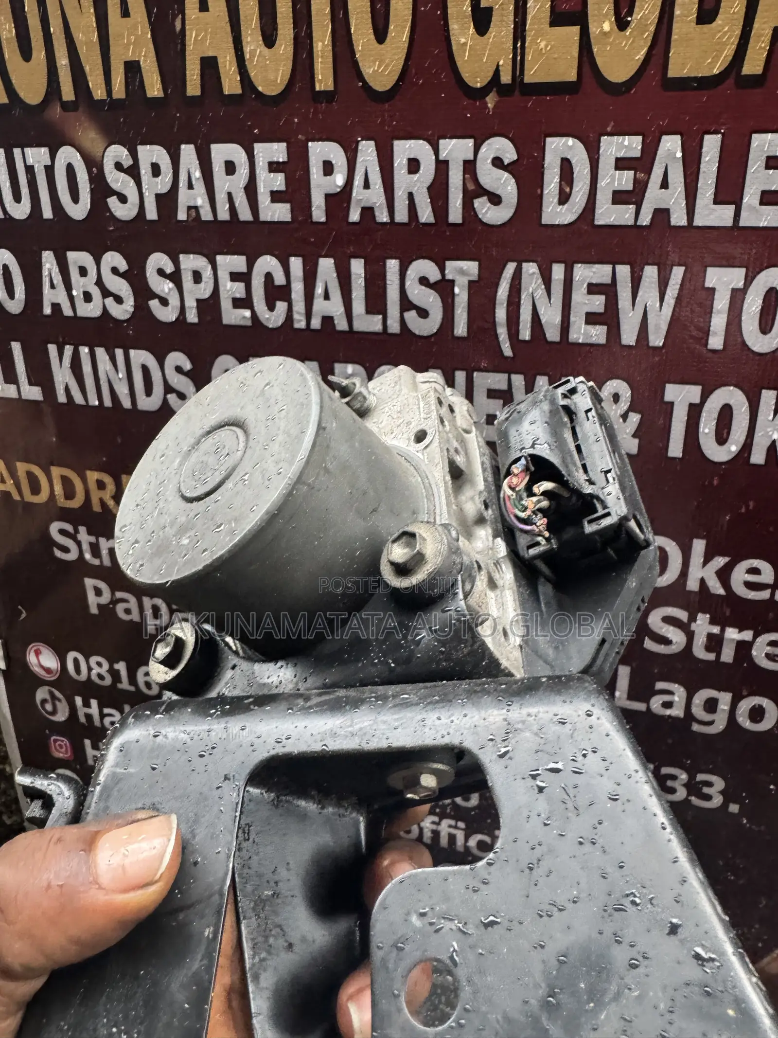 Lexus RX350 2016 ABS Module Pump – Genuine OEM