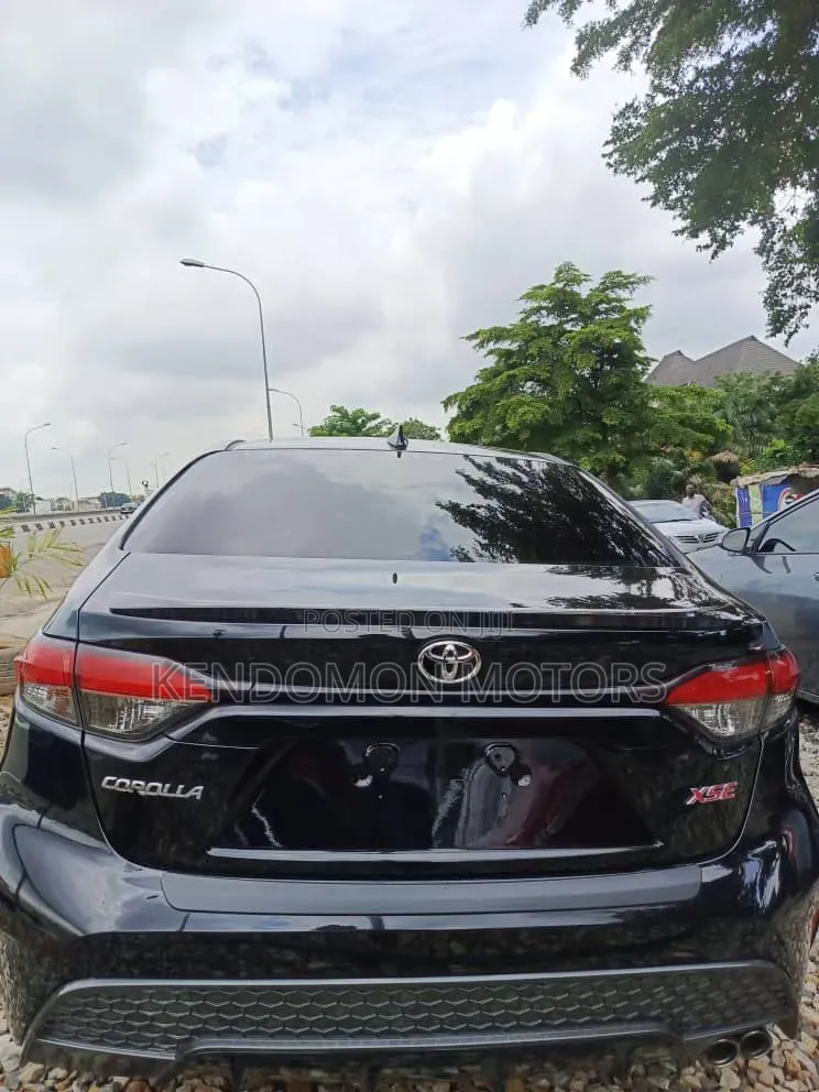 Toyota Corolla XSE (1.8L 4cyl 2A) 2019 Black
