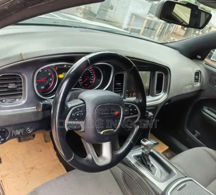 Dodge Charger 2016