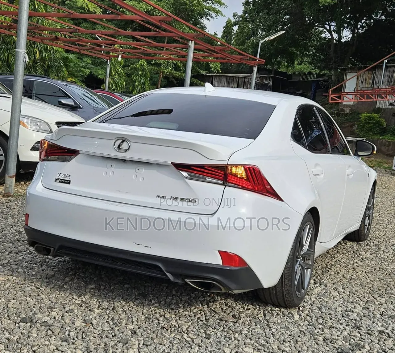 Lexus IS 300 AWD 2016 White