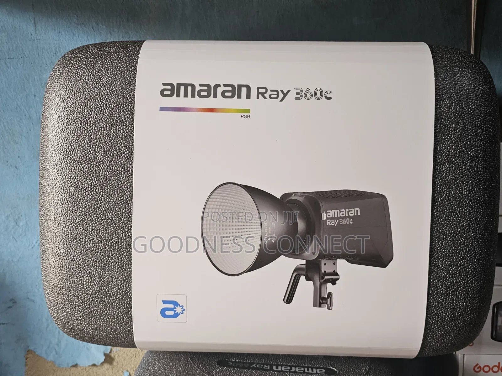 Amaran Ray 360C RGB Light