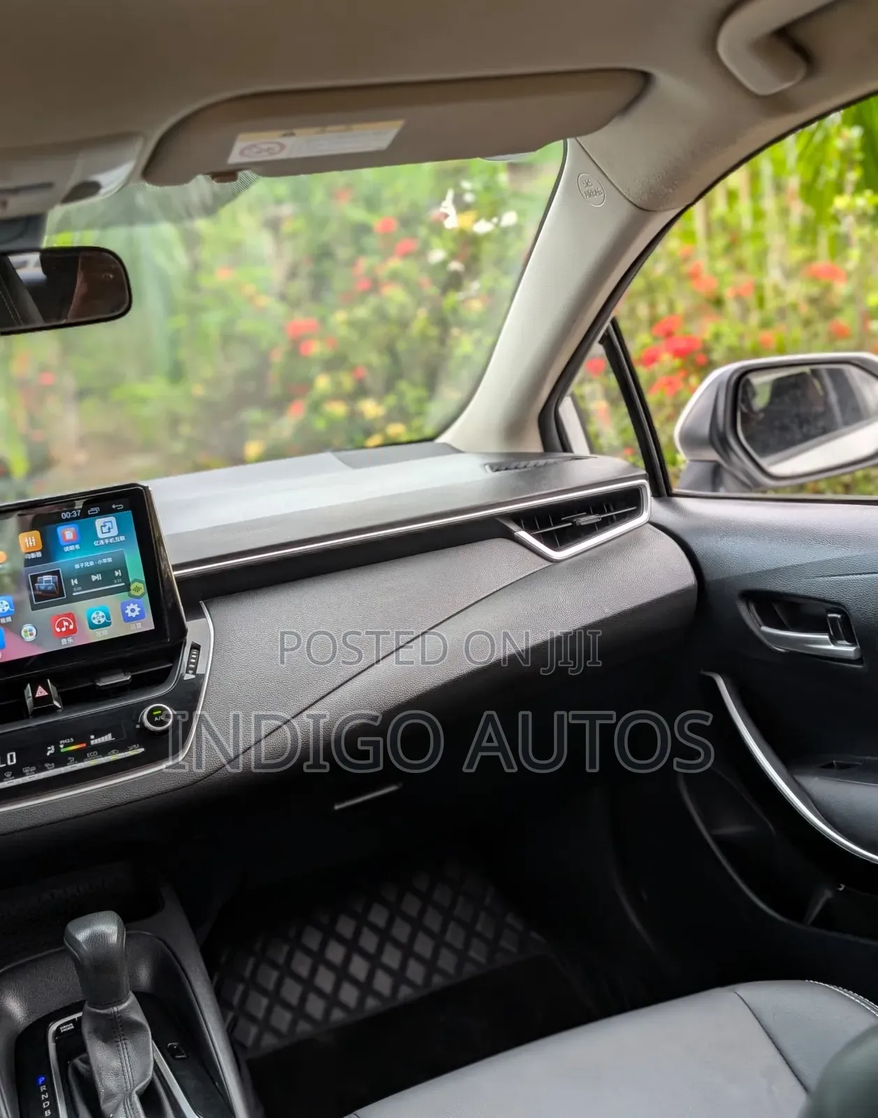 Toyota Corolla 2022 White