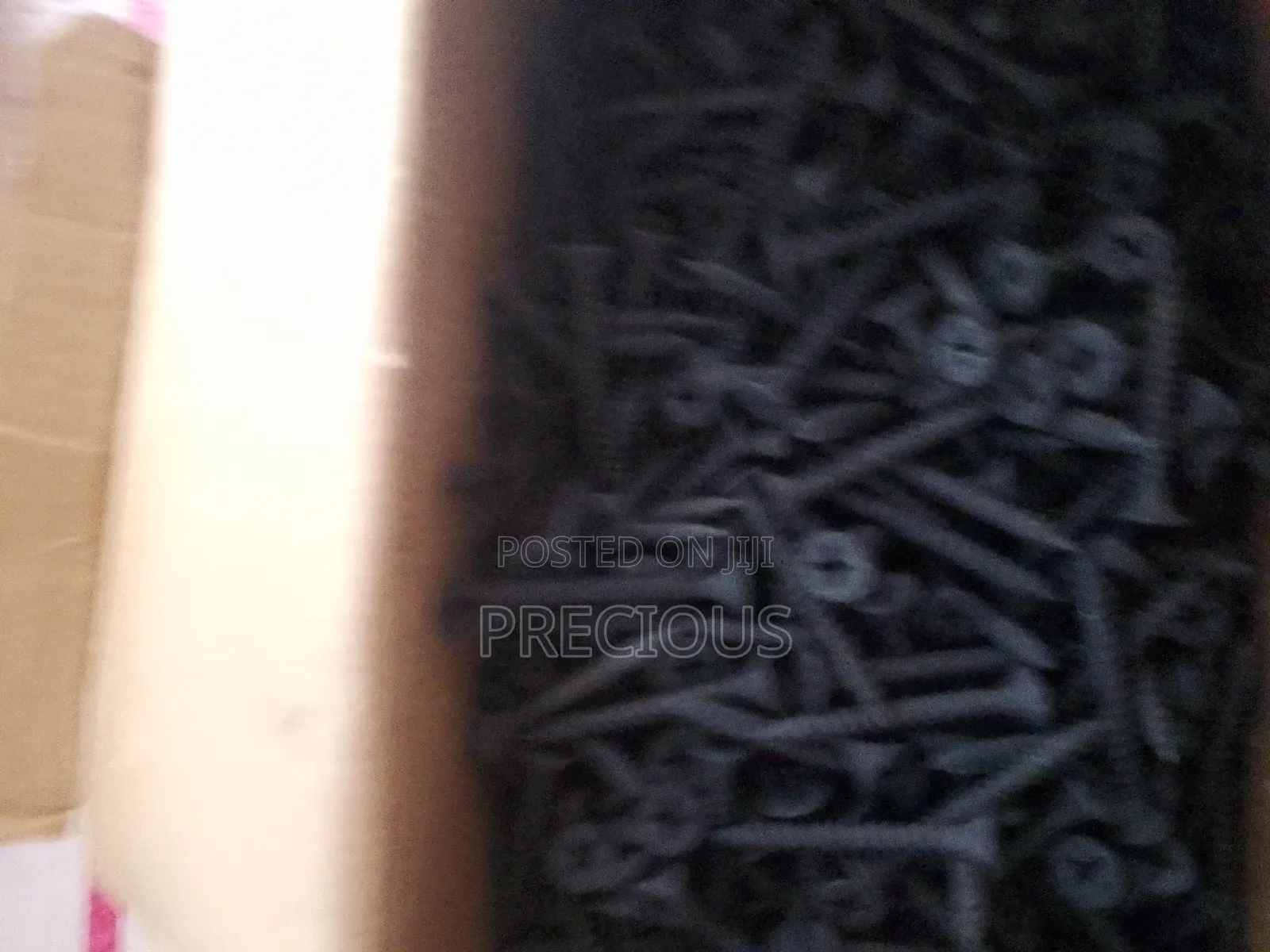 Black Screw