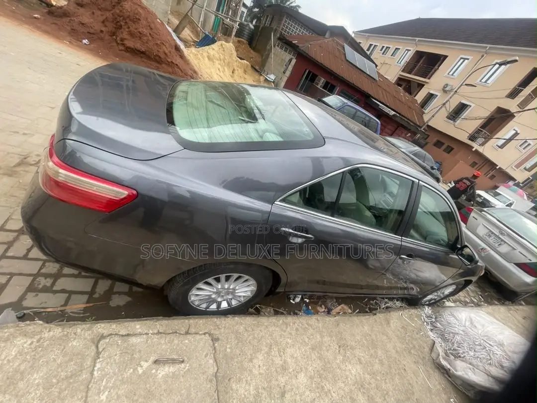 Toyota Camry 2008 Gray