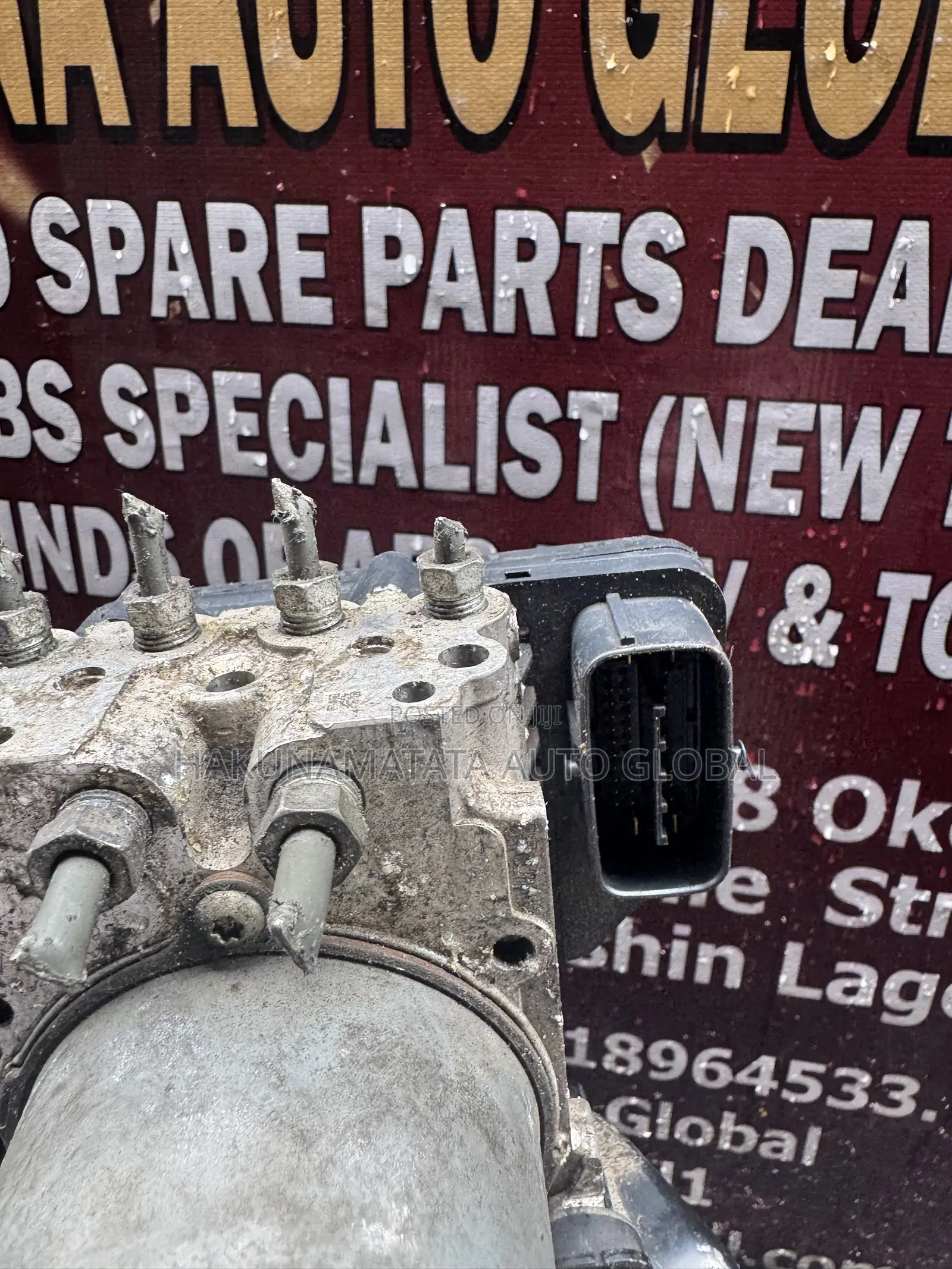 Toyota Highlander 2009 ABS Module Pump