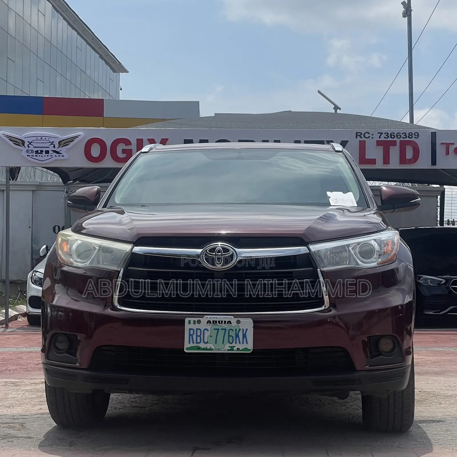 Toyota Highlander XLE 4dr SUV AWD (3.5L 6cyl 6A) 2015
