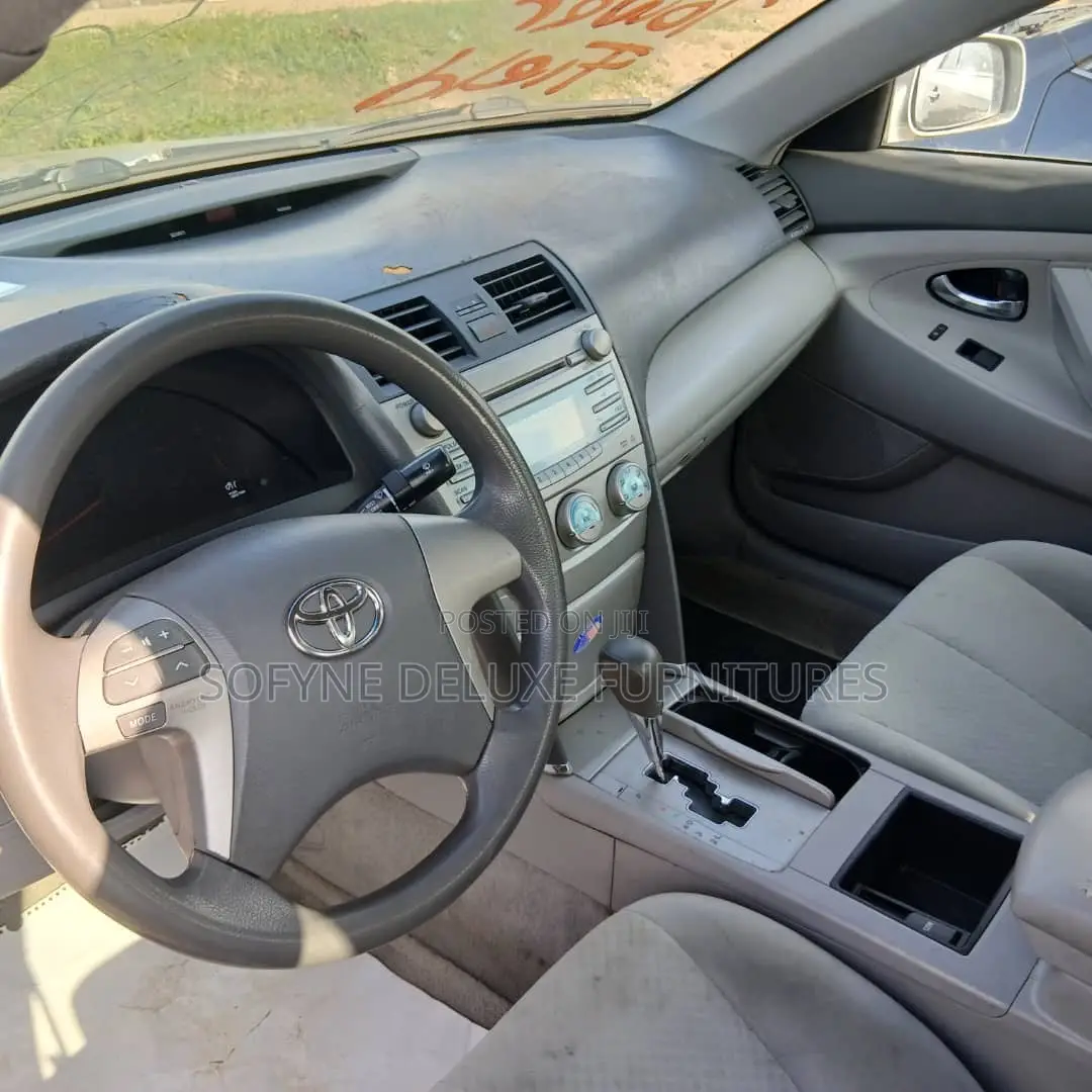 Toyota Camry 2008 Silver