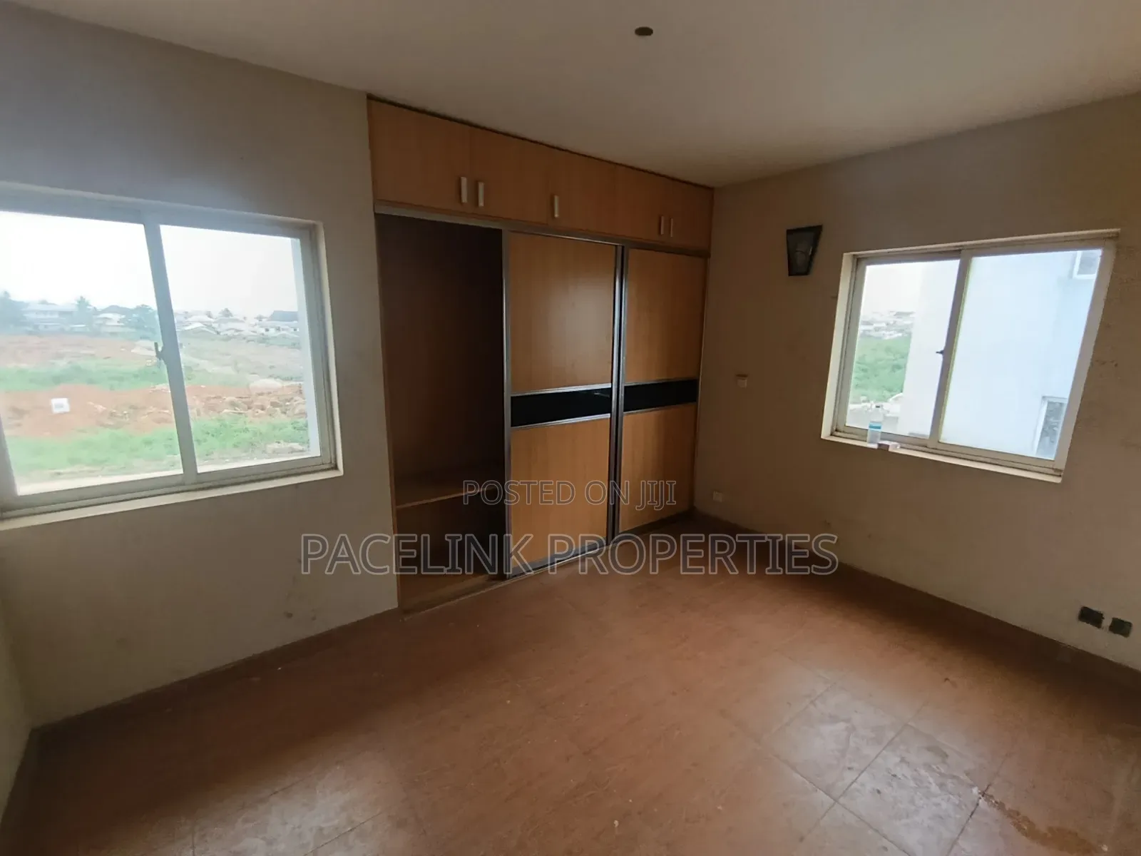 2bdrm Block of Flats in Ipaja / Ipaja for sale