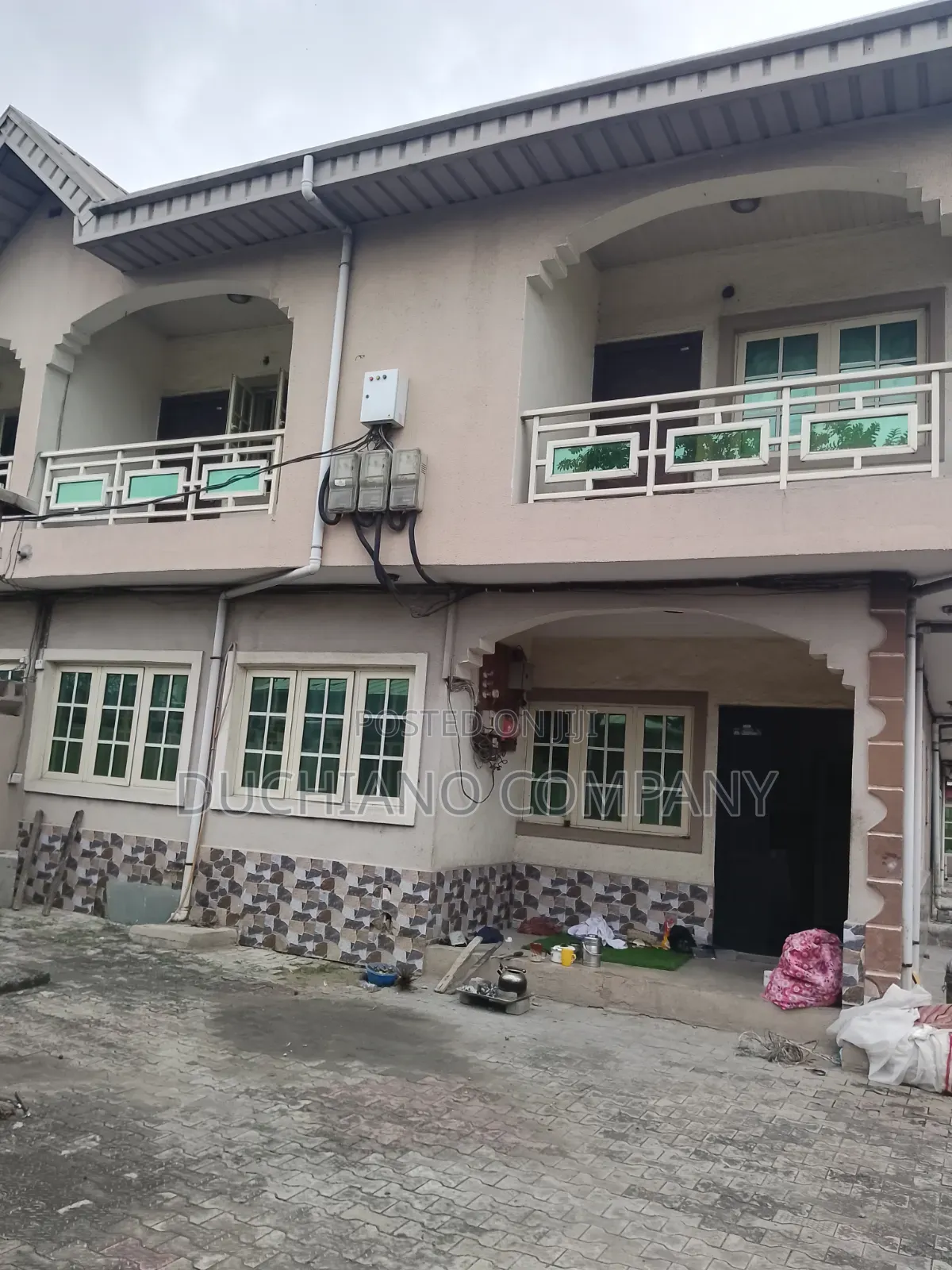 10bdrm Duplex in Phase 2 for sale