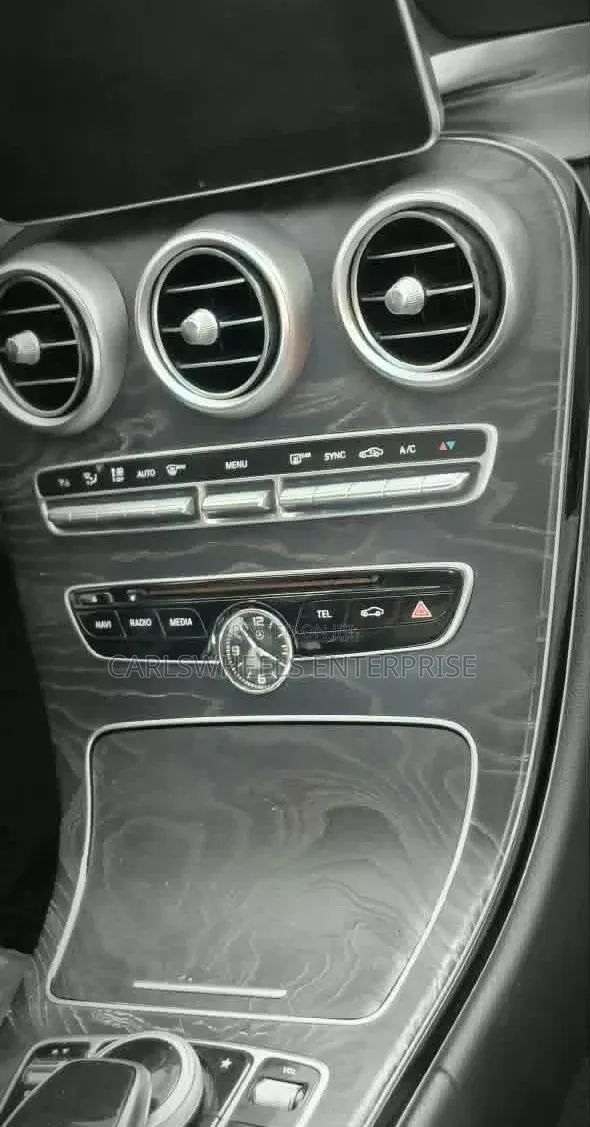 Mercedes-Benz C300 Sport 4Matic Sedan AWD (2.0L 4cyl 7A) 2017 Silver