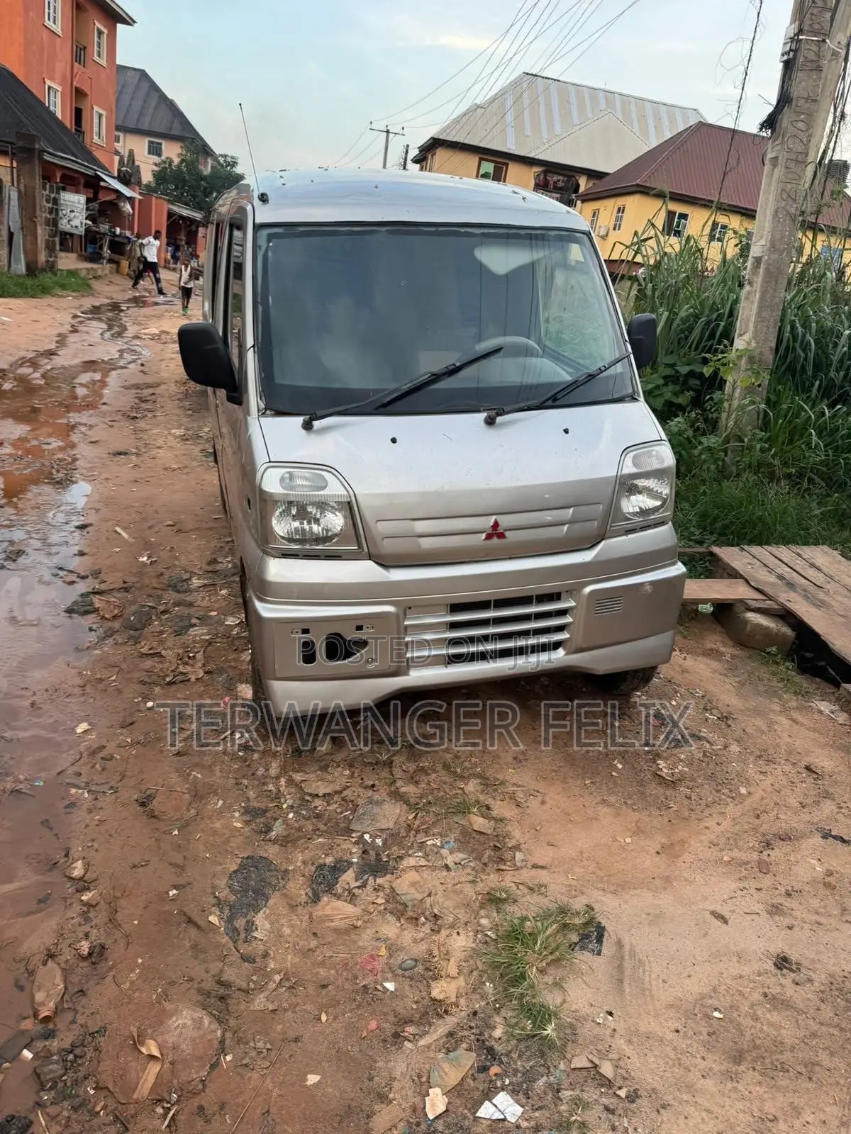 Mitsubishi Fuso Aero Bus 2009 Silver